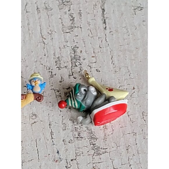 Hallmark miniature kittens Toyland bow painting country cat ornament Xmas set - Picture 4 of 5